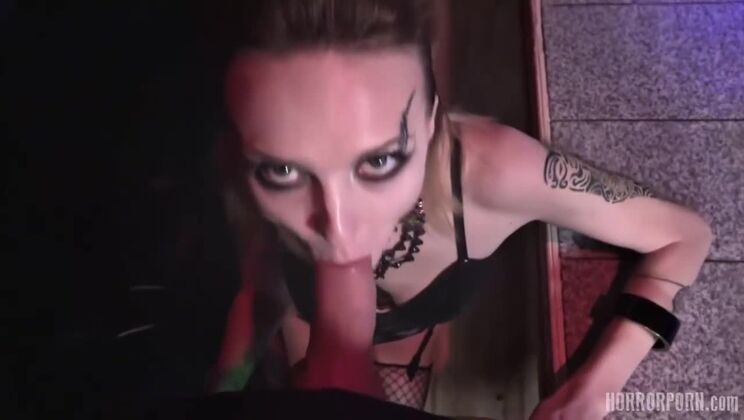 Scary Sex 34: MILF with Tattoos & Stockings