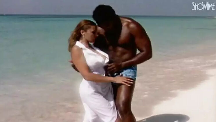 Hot European Pleasure: Franco Roccaforte Fucks Wet Pussy in Cuba - Part 7