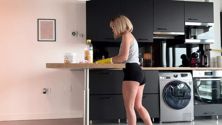 Watching My Maid Clean Turns Into Hot Fantasy Sex - Blonde MILF Blowjob & Big Ass Fucking