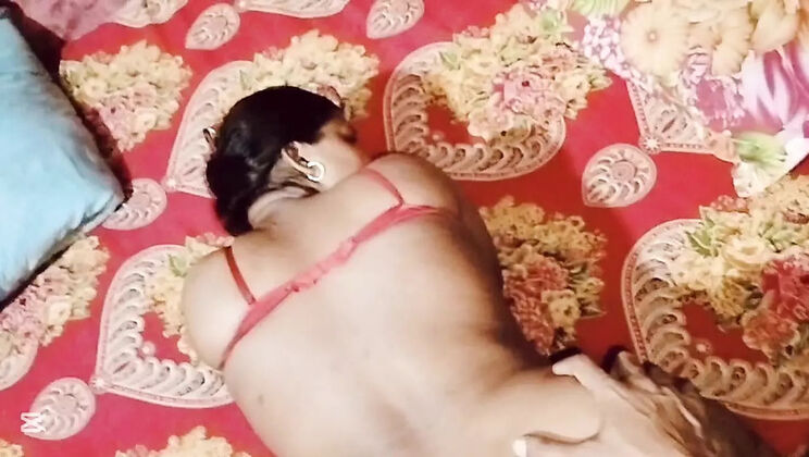 Indian Village Bhabhi Hot Romantic Sex with Devar - Big Tits, Doggy Style, Creampie
