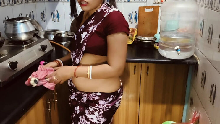 Madhu Bhabhi Hot Odia Housewife Fucked Hard by House Owner - Big Boobs, Ass Licking & 69 Sex