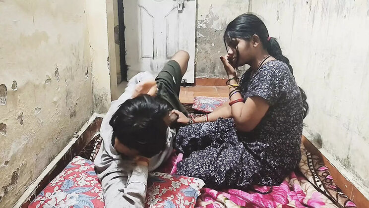 Hot Indian Stepmom Anal Fuck with BBC - Desi Aunty Hardcore Sex