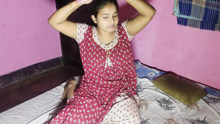 Desi Village Bhabhi Hot Sex - Deluwara Khatun Homemade Anal