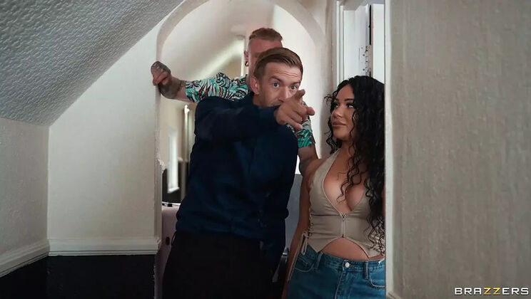 Lola Bratz Gets Surprise Threesome with Danny D and Bilbo Shaggins - Big Tits & Big Cock in Unexpected Room