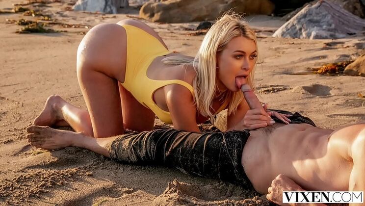 Natalia Starr - Hot Blonde GF Gives Amazing Blowjob & Creampie