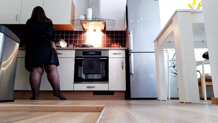 Hot MILF Step Mom Fucked Hard in Kitchen - Big Ass & Natural Tits