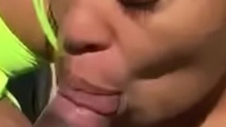 Amateur Couple Outdoor Blowjob & BBC Fucking