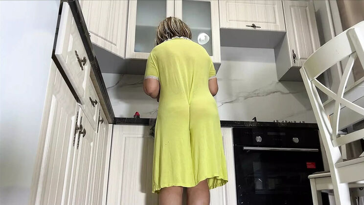 Mature MILF With Huge Ass Takes Step Son's Cock In Her Tight Anal - Homemade HD