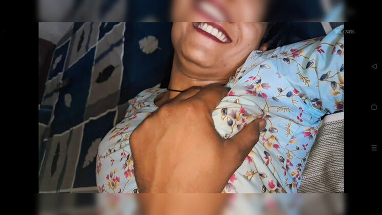 Hot Desi Bhabhi Xshika Cheats on Husband with Devar - Hindi Sex MMS Leaked