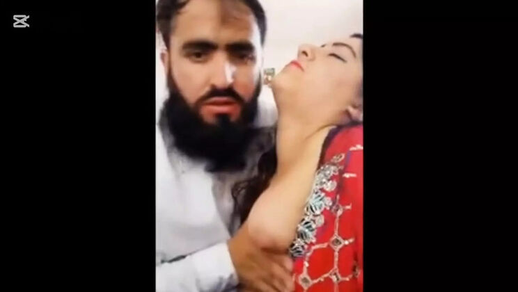Desi Pathani Bhabhi Fucked Hard in Hotel - Big Tits & Tight Pussy - Homemade Pakistani Sex