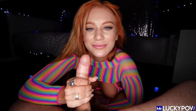Busty Redhead PAWG Madison Morgan Fucked Hard in Hotel - POV Doggystyle & Missionary