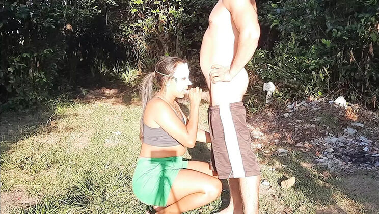 Novinha Insaciavel Gets Her Big Ass Eaten in the Woods - Anal & Blowjob Fun