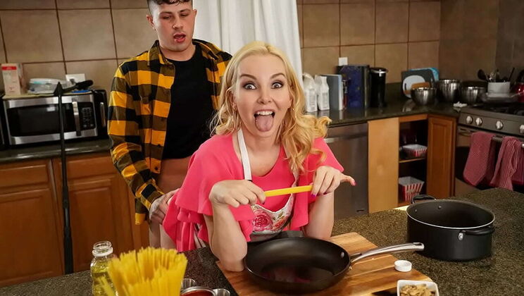 Blonde MILF Chef Gets Fucked Hard in Kitchen During Live Show - Aaliyah Love