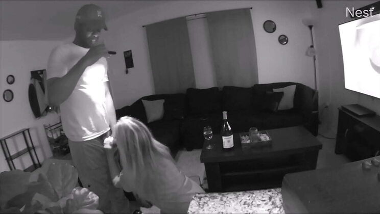 Hot MILF Pamela Sage Takes BBC in Mouth & Pussy - Homemade POV Blowjob & Doggystyle