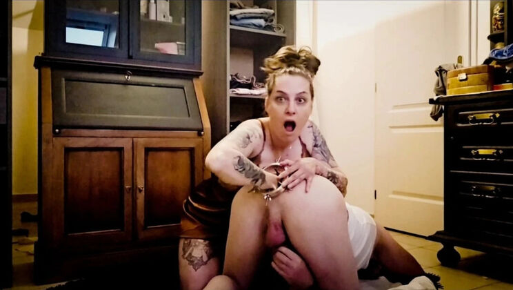 French Amateur Mistress Tatiana Brutal Femdom Anal Fisting with Speculum Retractor