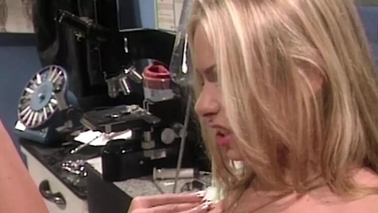 Briana Banks Oriental MILF Hardcore Fuck with Big Tits and Cumshot