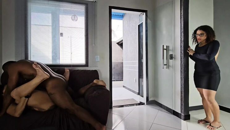 Brazilian Stepmom Nicoly Mattos Gets Huge Anal Creampie From Stepdad - Painful Ass Fucking & Big Booty Riding