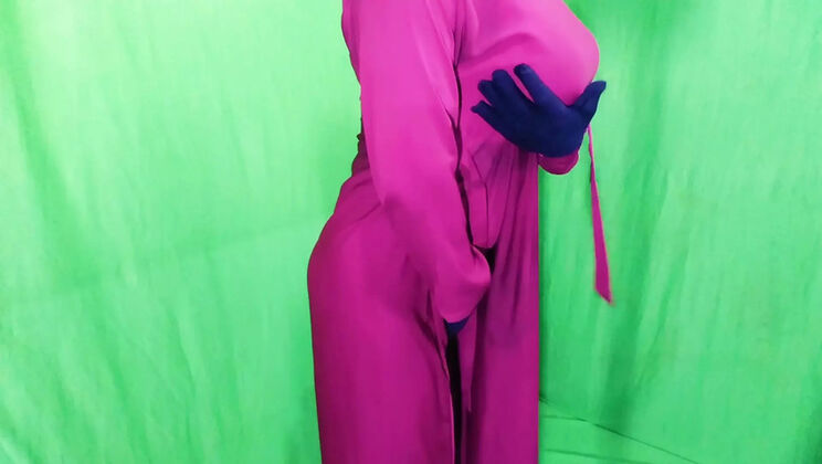 Desi Housewife Blows Stepbrother at Night - Married Indian Aunty Fuck