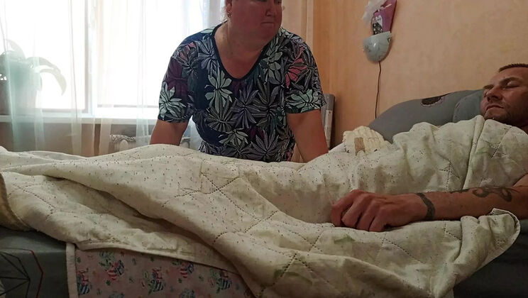 Weekend Morning MILF Blowjob - Zona901 Deep Throat Mom Sucking Dick