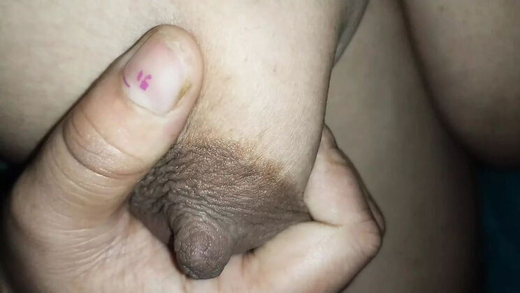 Desi Cuckold Husband Watches Hindi Saali Fuck His Wife - Amateur Indian Couple with Big Natural Tits