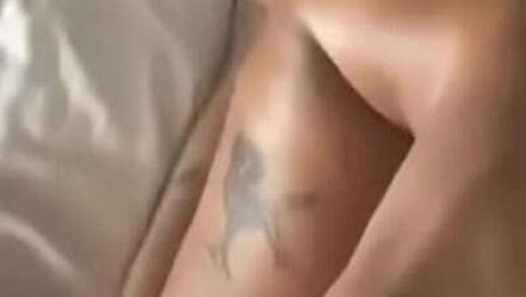 Caramel fucks fan Scotty P doggystyle deepthroat big cock homemade