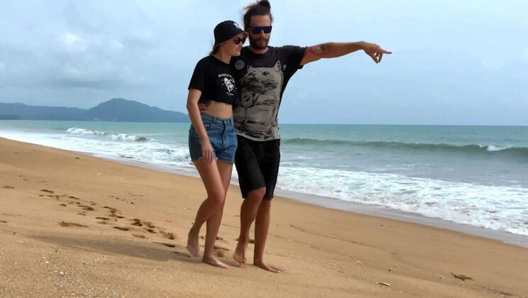 Brunette Babe Kelly Loses Strip Tic-Tac-Toe Game Bet With David On Beach