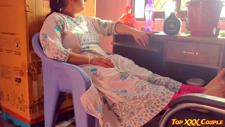 Indian Desi Bhabhi Rough Hardcore Doggy Style Painful Fuck Scene HD