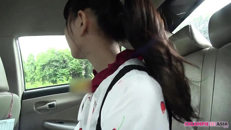 Amateur Asian Girl Gets Creampie After Hot Bathroom Fuck