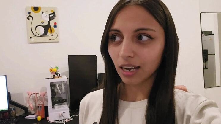 My Friend Can't Resist My Huge Cock - Deep Throat Blowjob Challenge