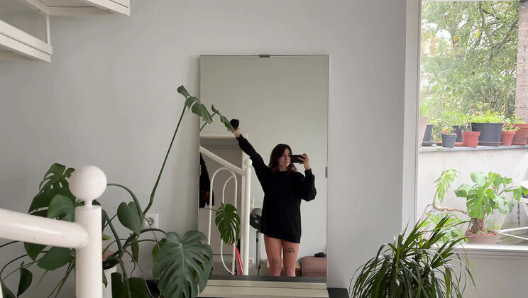 Amateur BDSM Couple: German Fitness Girl Dominates Muscular Man with Cum Feeding Surprise