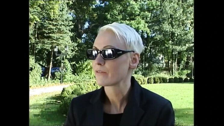 German MILF Jean Pallett Takes It in the Ass with Big Cock and Cumshot