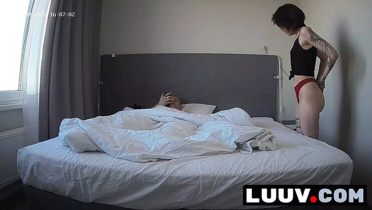 Amateur Homemade Morning Sex - Real Couple Wake Up Fuck in Bed