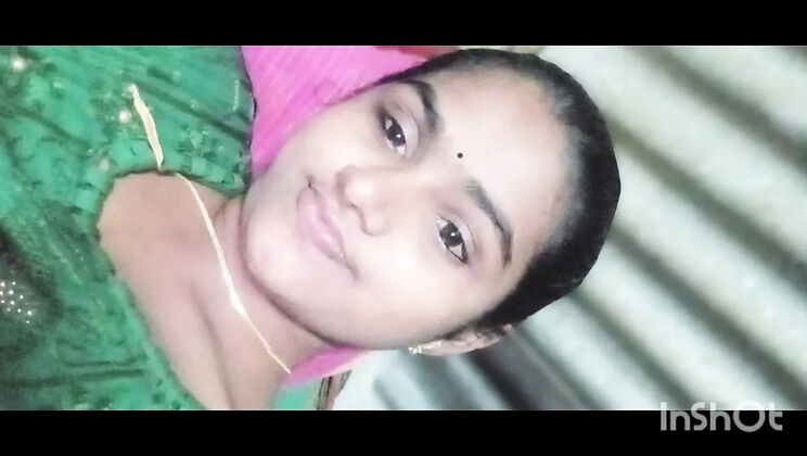 Chubby Indian Bhabhi Sucks Cock & Fucks Old Love in Different Outfits