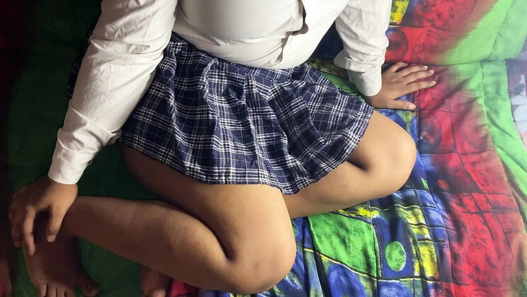 Desi Angoori Indian College Girl Hardcore Sex MMS Viral - Doggy Style & 69 with Tight Pussy