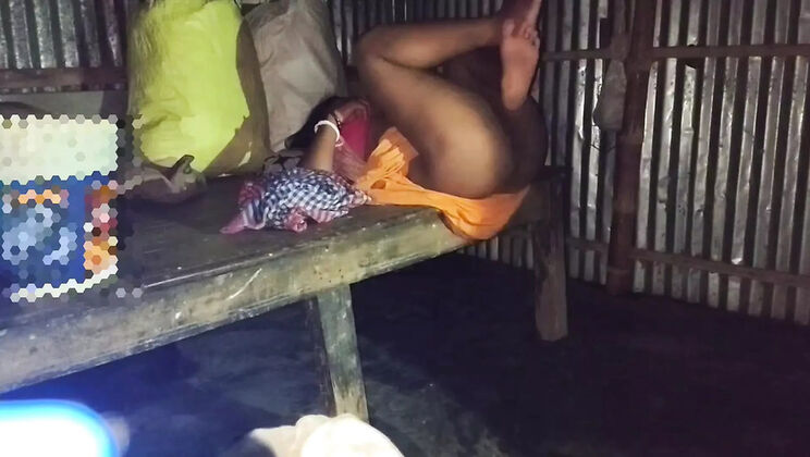 Desi Aunty and Husband Hot Sex Enjoyment - Dogrupali69