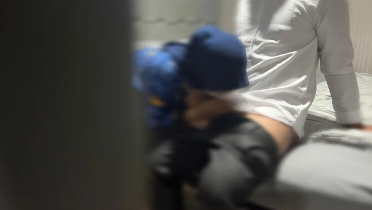 Hotel Sex with Hot Indonesian Teacher Clarelia - Rough Fuck and Blowbang