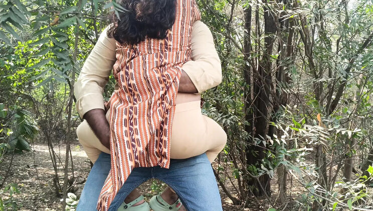 College Student Outdoor Fucking with Inba and Laxi Ammu - Hot Indian Maid Roleplay