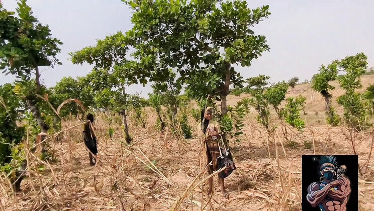 Sexy Petite Muslim Teen in Hijab Gets Dominated by Big Black Cock in Village Outdoors