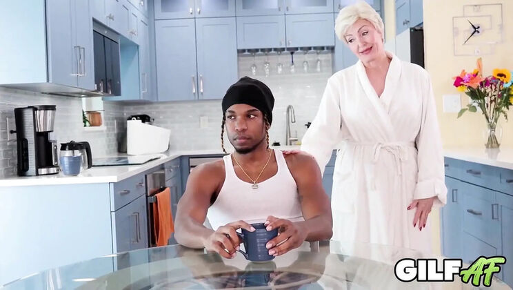 Granny Seka Black Gives Blowjob and Titty Fuck to BBC in Doggy Style