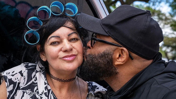 Mature Granny Gets Her Tight Asshole Destroyed by BBC on Bus Ride