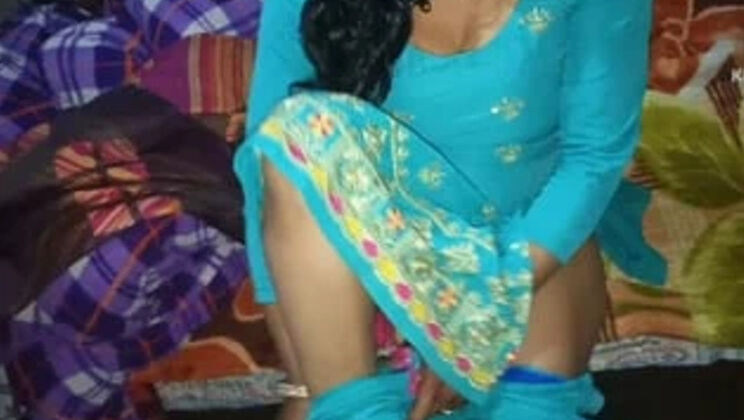 Desi Indian Housewife Anal Doggy Style Fucking with Loud Moaning and Creampie - Hindi Audio