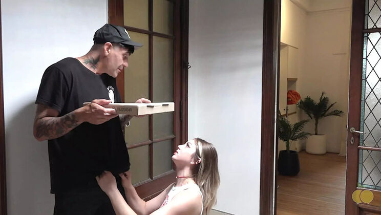 Blonde Wife Cheats on Husband with Pizza Delivery Guy - Big Cock Blowjob and Cum in Mouth