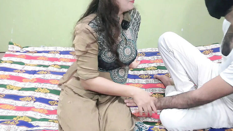 Desi Indian Aunty Gullnazkhan Fucks Young Boyfriend Hard - Blowjob, Rough Anal & Hindi Audio