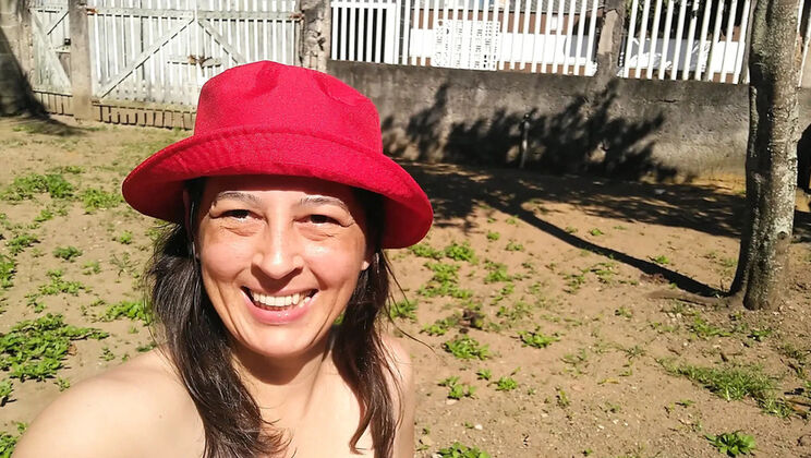 My Naughty Wife Sunbathing Naked in Our Yard - Big Ass Brazilian Amateur HD