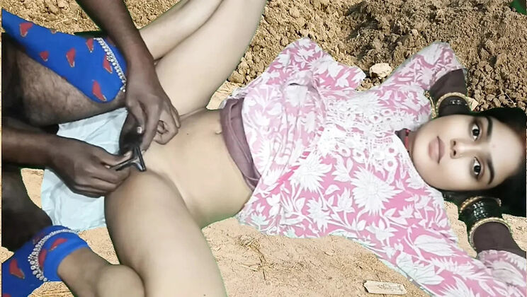 New Indian Desi Muslim Girl Big Ass & Cock Outdoor Sex - HD Porn Video