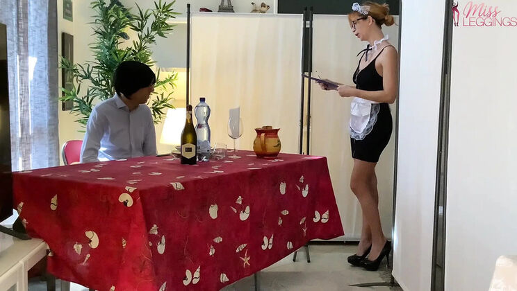 Italian Restaurant Sex: Hot Waitress Uniform Blowjob & Facial Amateur Roleplay