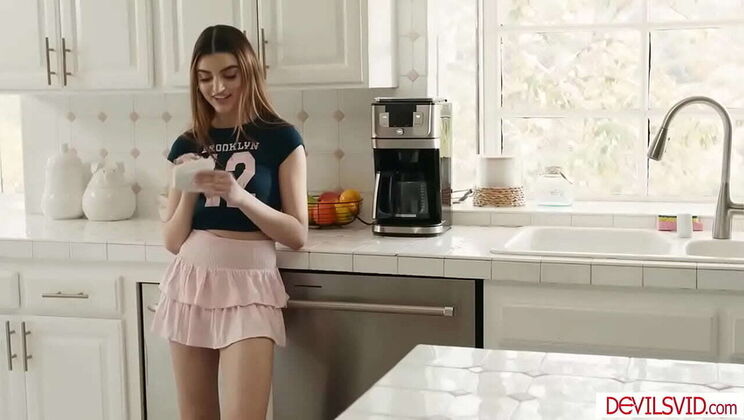 Stepdad Makes Teen Stepdaughter Cum Hard - POV Blowjob & Squirting Orgasm