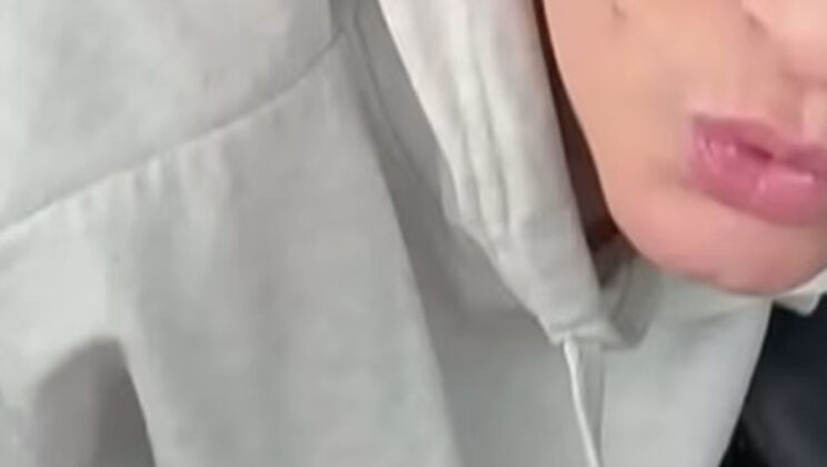 Gabriella Lunas sucks dick in car and gets cum in mouth