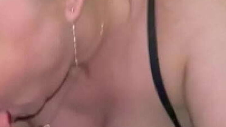 Step Sister DaleneDeb Gives Amazing Blowjob To Big Dick Step Brother Sexybum35