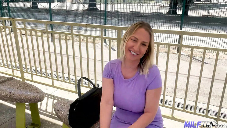 Big Dick Fucks MILF Quinn Waters - Huge Tits & Deep Throat